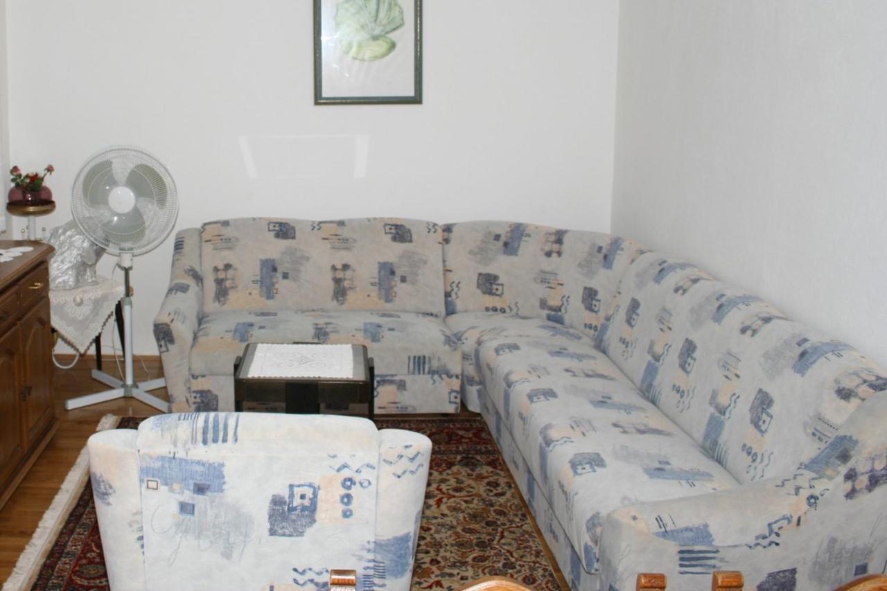Apartments And Rooms By The Sea Sutivan, Brac - 2943 Экстерьер фото