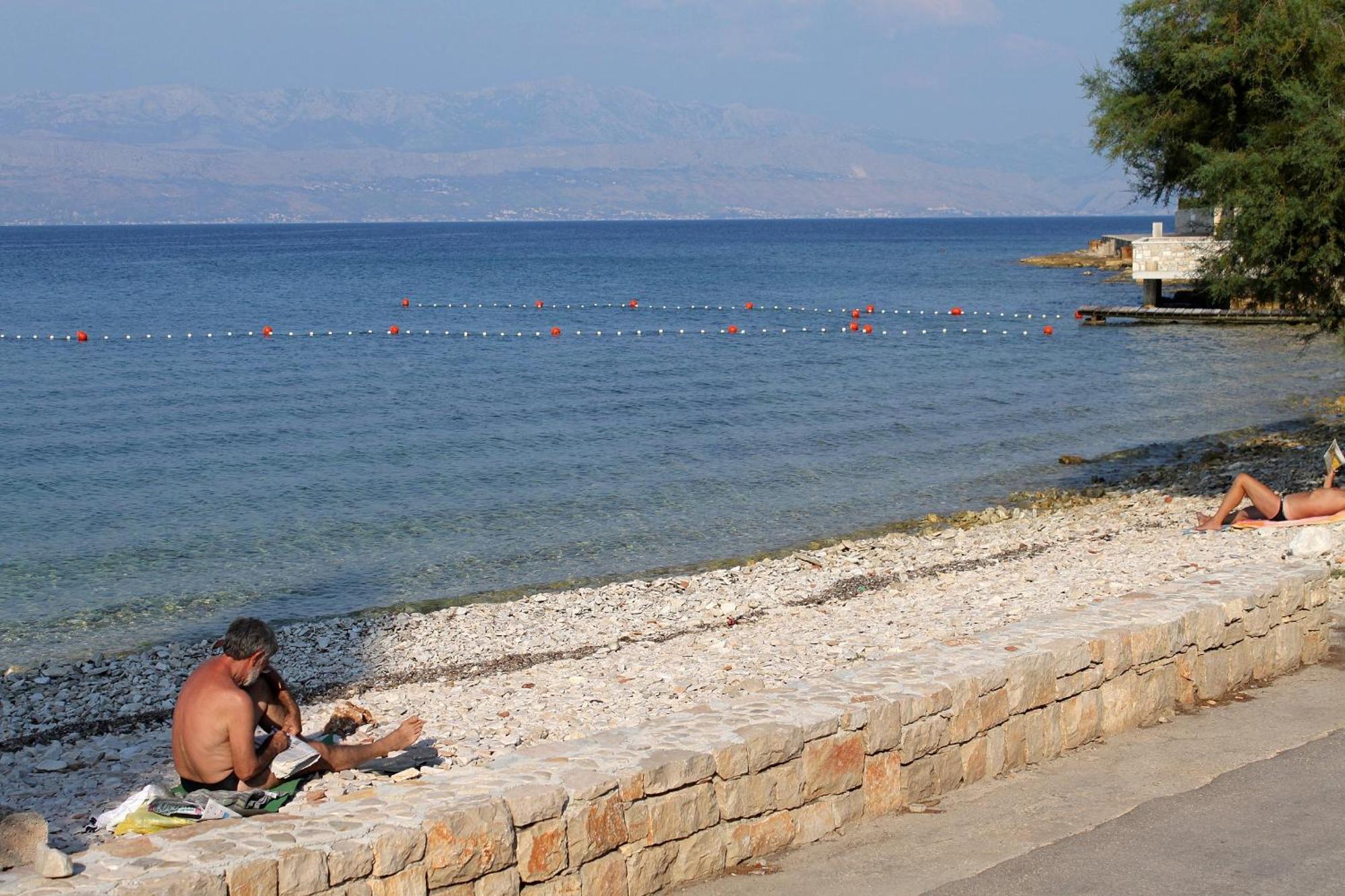 Apartments And Rooms By The Sea Sutivan, Brac - 2943 Экстерьер фото